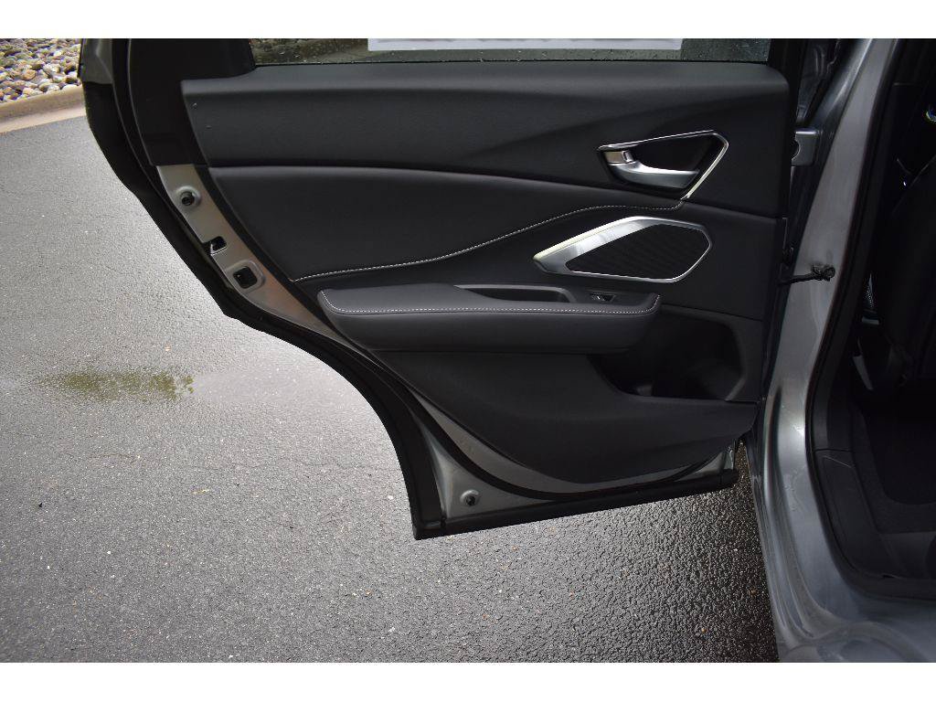 New 2026 Acura RDX SH-AWD image 31