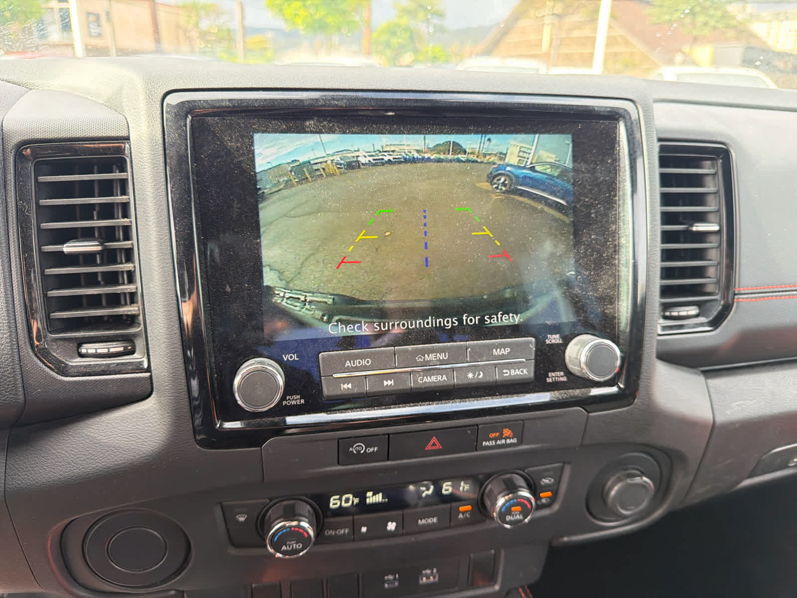 Used 2024 Nissan Frontier Pro-X RWD image 6