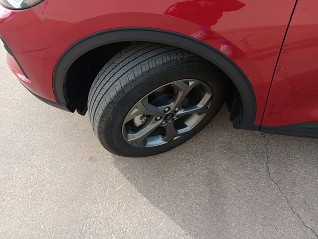 Used 2025 Ford Escape ST-Line image 37