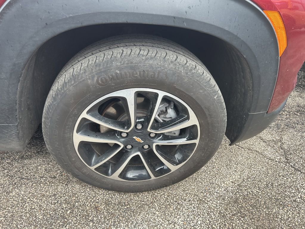 Used 2025 Chevrolet TrailBlazer LT image 8