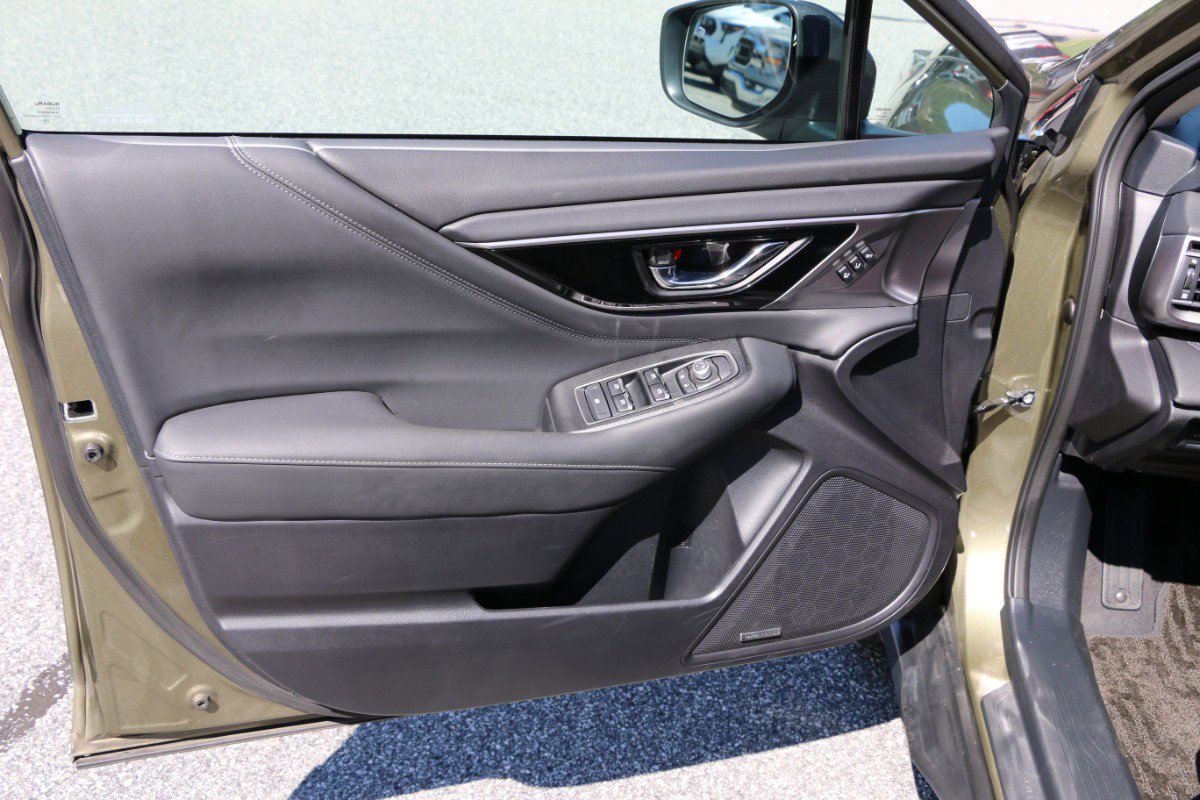 Used 2024 Subaru Outback Limited image 16