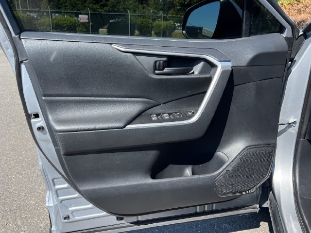 Used 2019 Toyota RAV4 LE w/ All Weather Liner Package AWD/4WD image 16