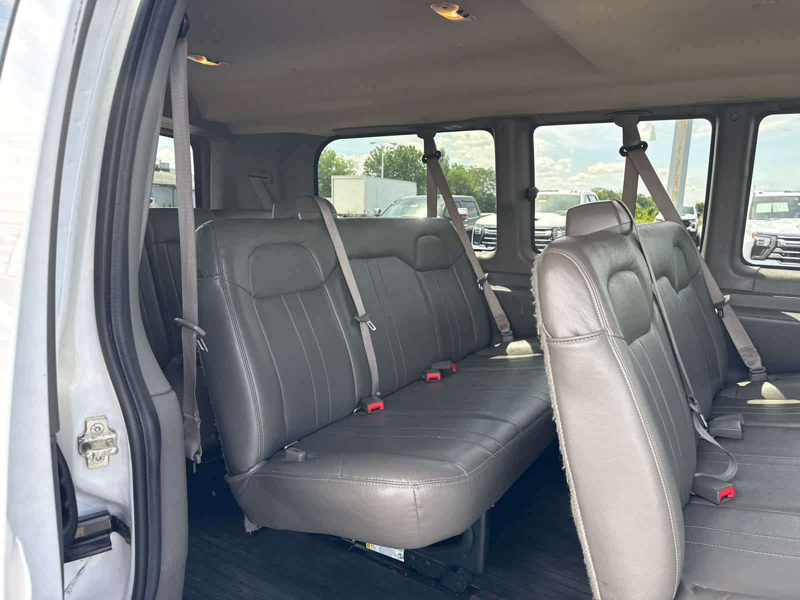 Certified 2023 Chevrolet Express 3500 LS RWD image 20