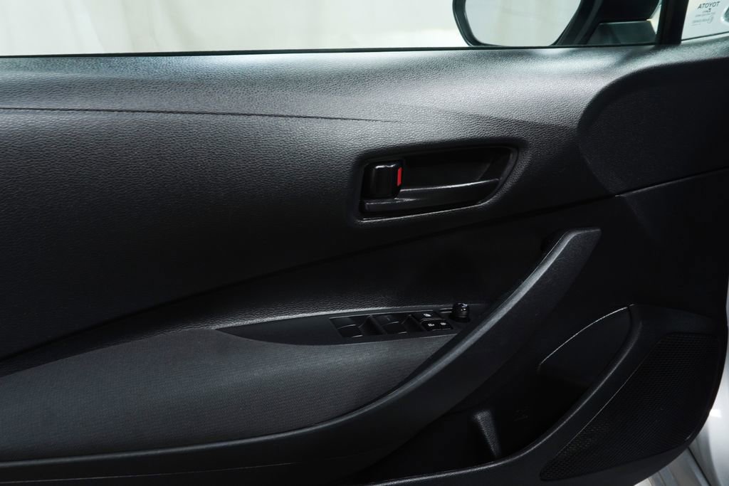 Used 2023 Toyota Corolla LE FWD image 20