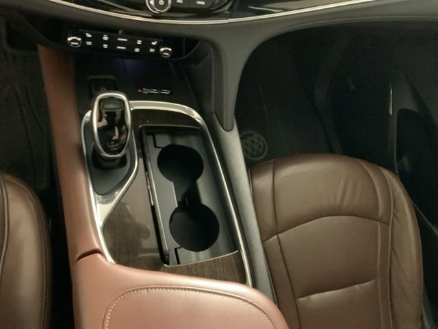 Used 2018 Buick Enclave Avenir w/ Avenir Technology Package image 19
