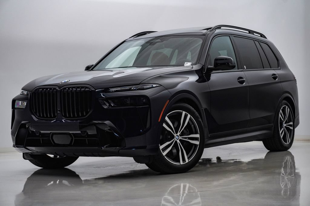 Used 2026 BMW X7 xDrive40i w/ M Sport Package AWD/4WD image 1