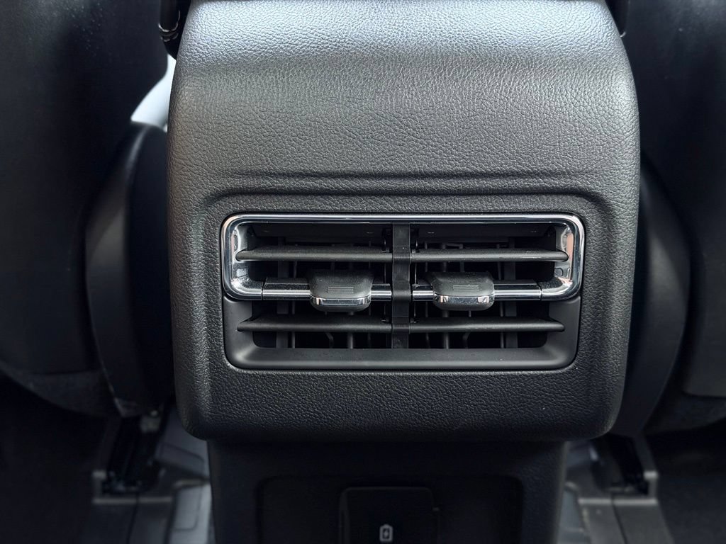Used 2026 Lincoln Corsair Premiere AWD/4WD image 23