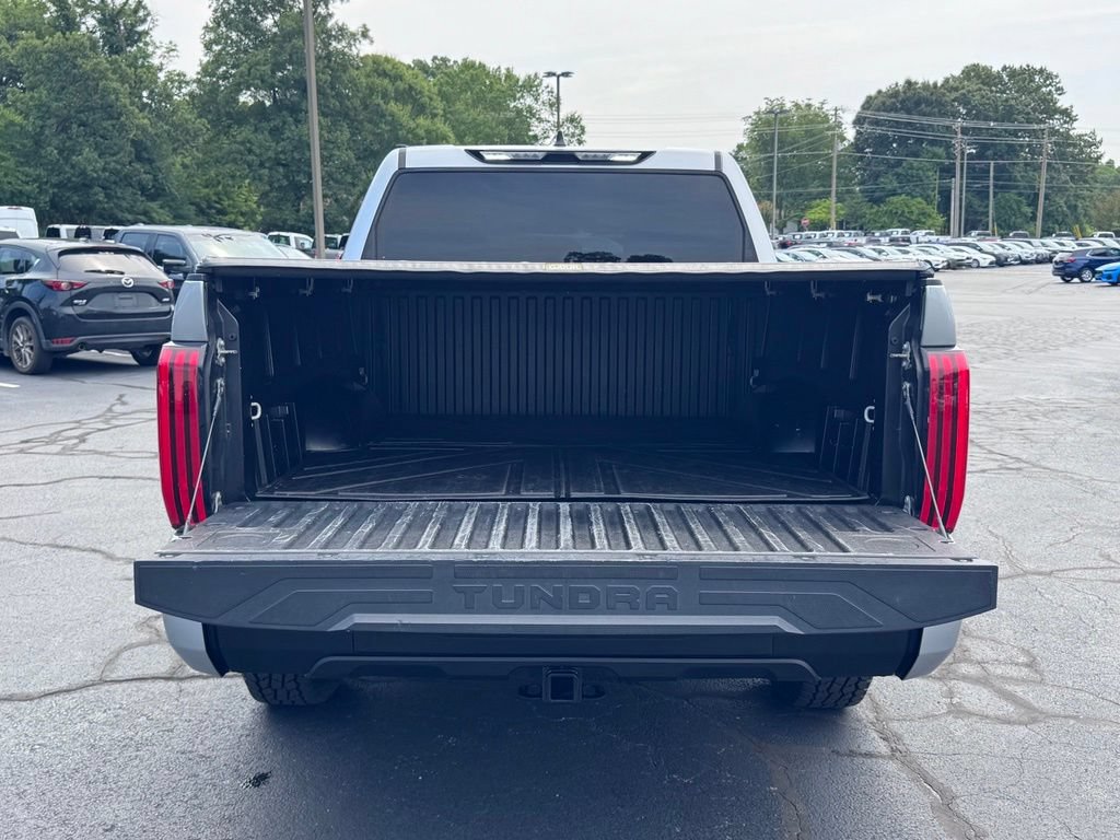 Used 2022 Toyota Tundra SR5 AWD/4WD image 36