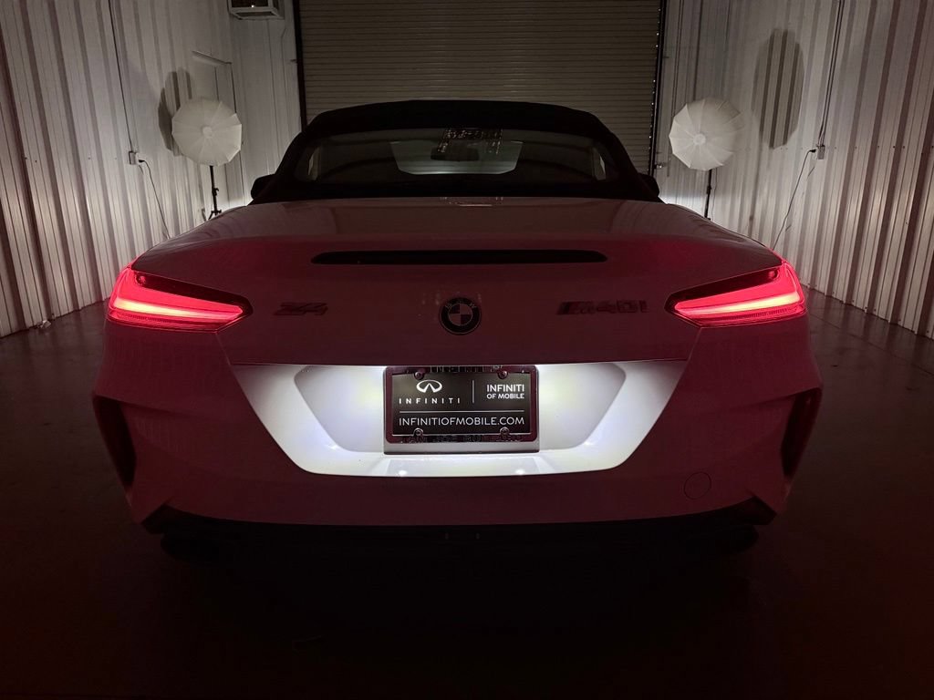 Used 2020 BMW Z4 M40i w/ Executive Package RWD image 10