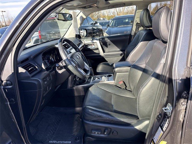 Used 2018 Toyota 4Runner Limited image 14