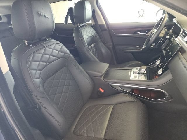 Used 2023 Jaguar F-PACE S AWD/4WD image 18