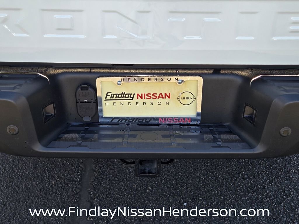 Used 2025 Nissan Frontier SV w/ SV Convenience Package image 15