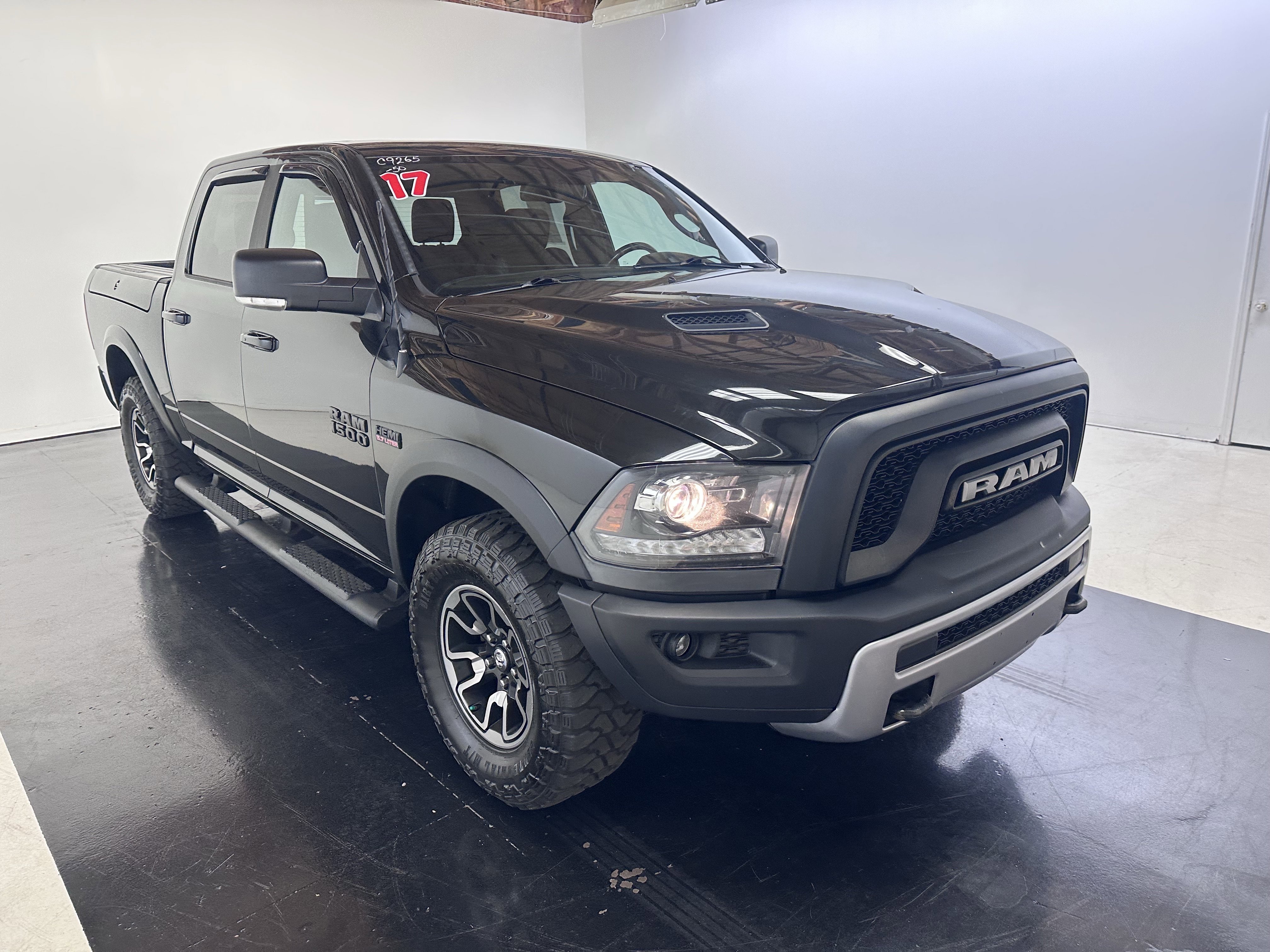 Used 2017 RAM 1500 Rebel w/ Luxury Group image 4