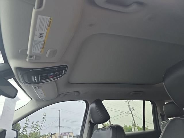 Used 2022 Jeep Grand Cherokee L Limited AWD/4WD image 8