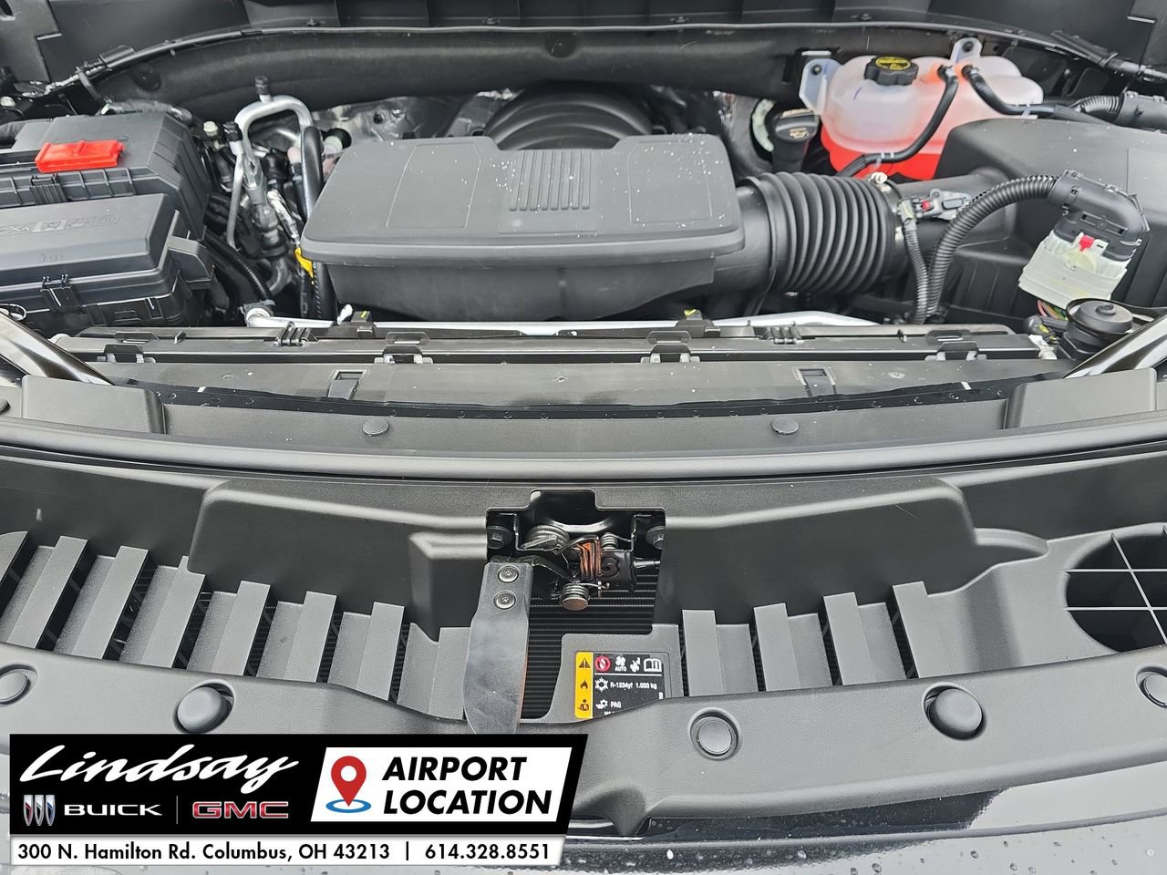 New 2026 GMC Yukon XL AT4 w/ LPO, Floor Liner Package image 32