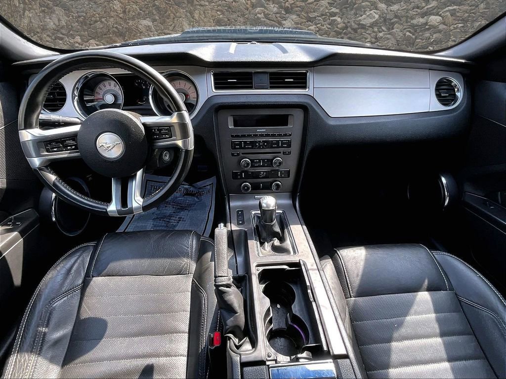 Used 2012 Ford Mustang Premium w/ V6 Performance Pkg image 13