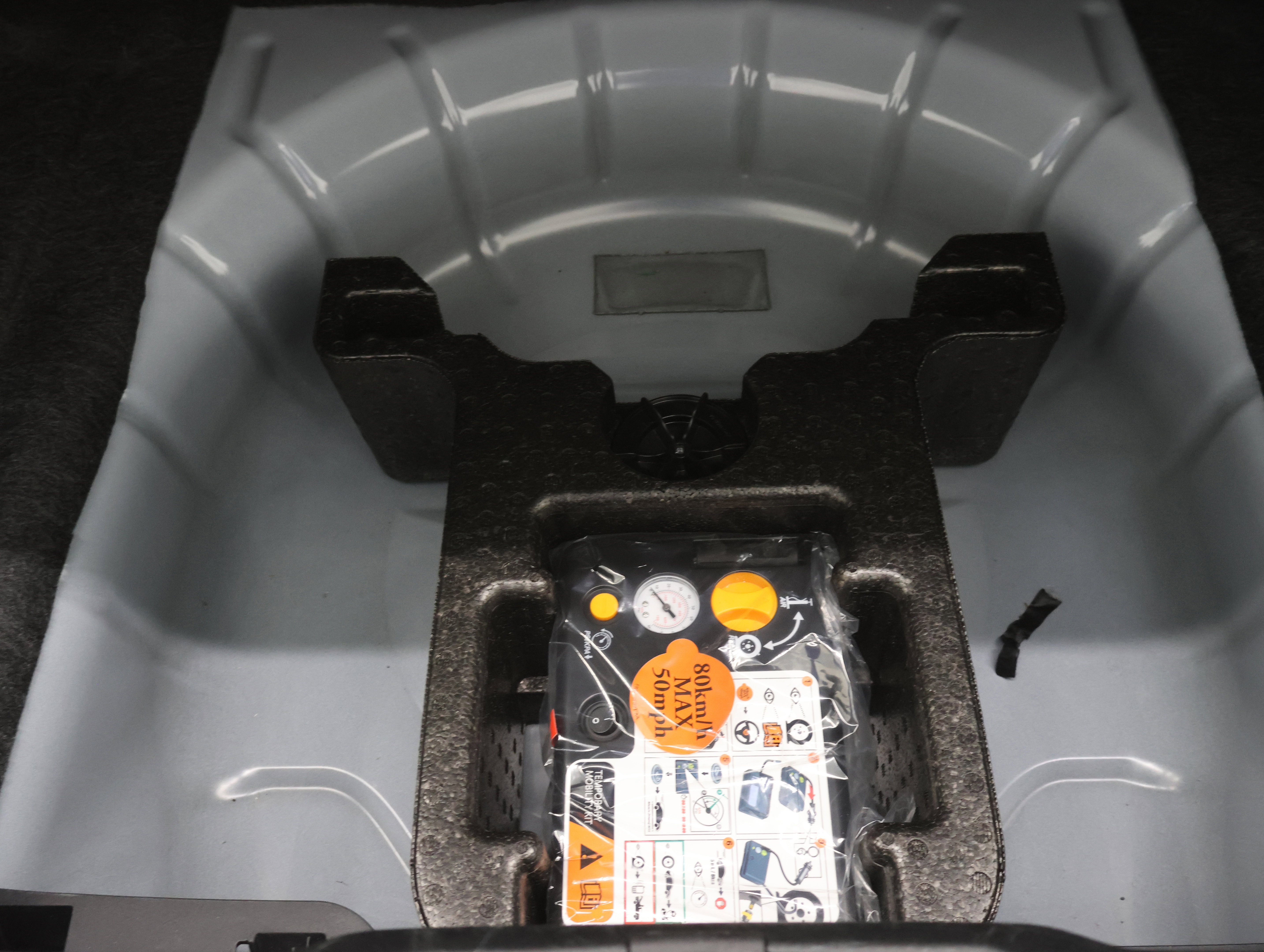 Used 2018 Ford Mustang Shelby GT350 w/ Electronics Package image 27