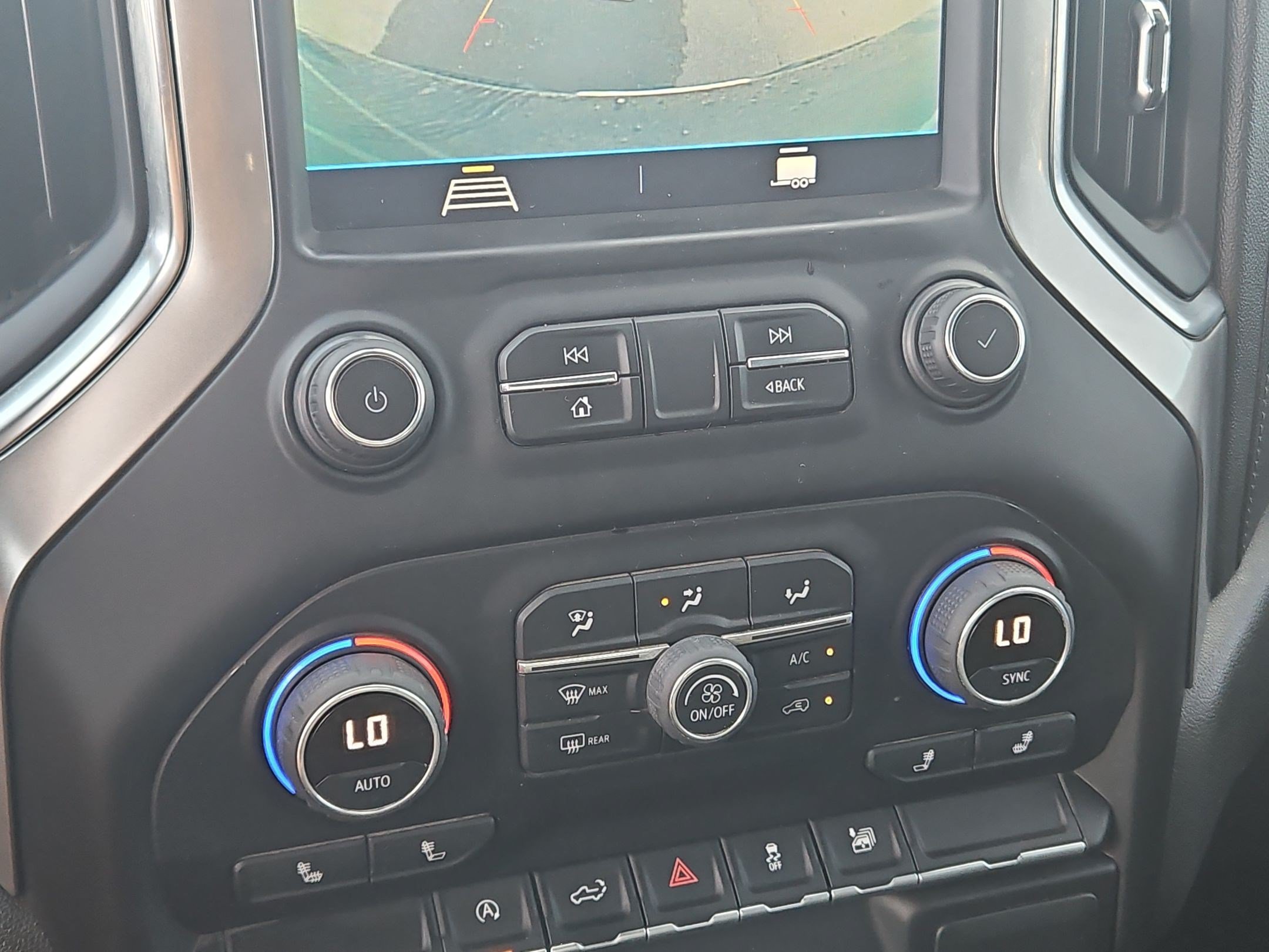 Certified 2022 Chevrolet Silverado 1500 LT RWD image 20