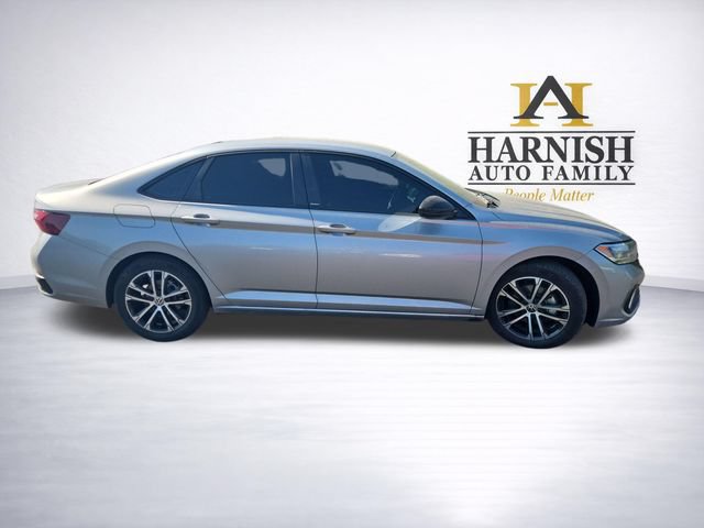 Used 2023 Volkswagen Jetta Sport w/ IQ.Drive Package FWD image 7