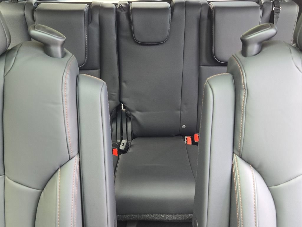 New 2026 Subaru Ascent Limited Bronze AWD/4WD image 23