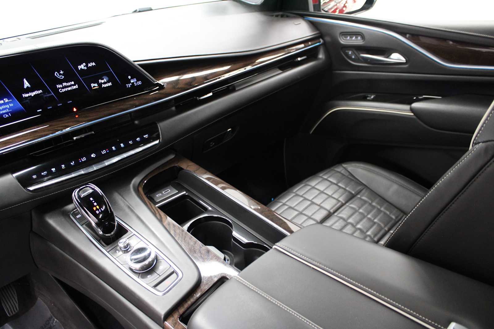 Certified 2023 Cadillac Escalade Sport Platinum image 35