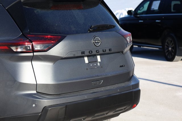 New 2026 Nissan Rogue SV image 6