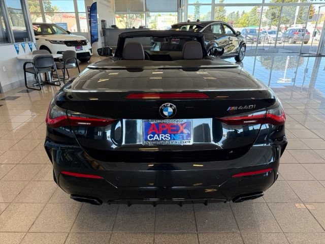 Used 2022 BMW M440i Convertible w/ Premium Package RWD image 5