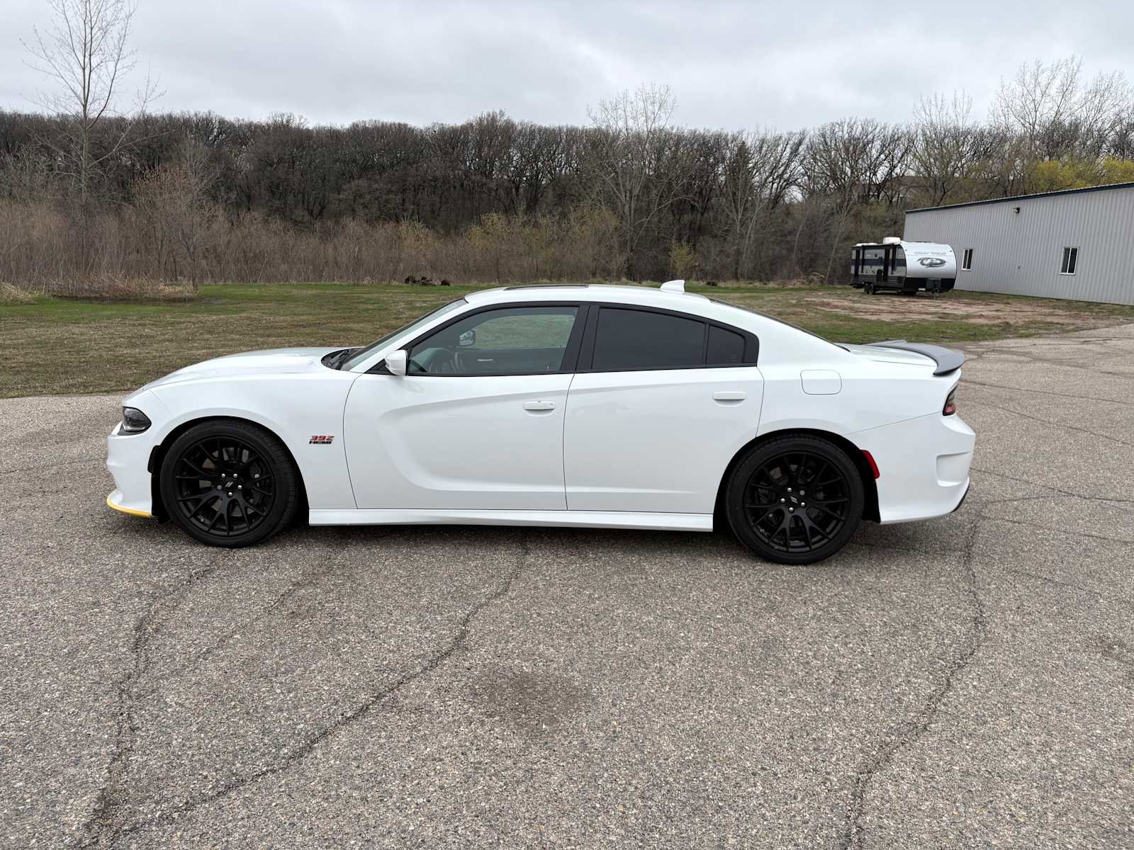 Used 2019 Dodge Charger Scat Pack w/ Dynamics Package RWD image 6