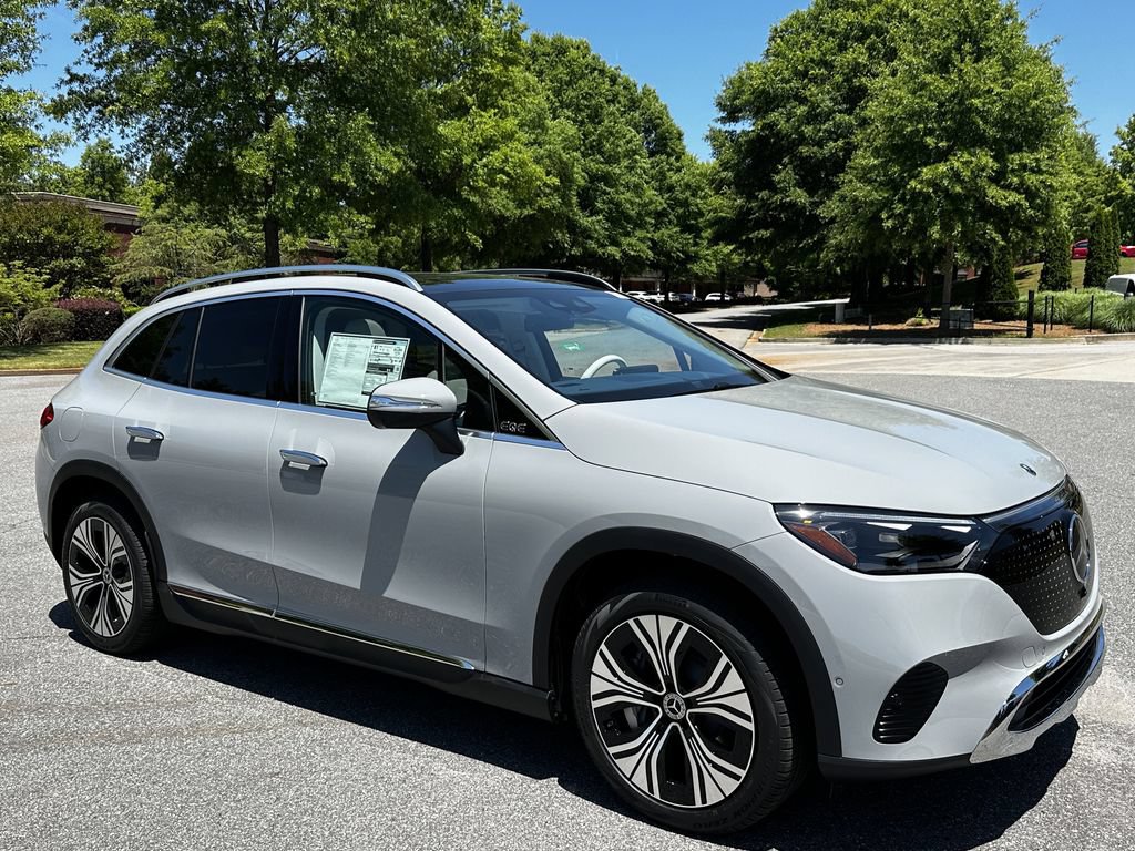 New 2026 Mercedes-Benz EQE 320 4MATIC SUV video 2
