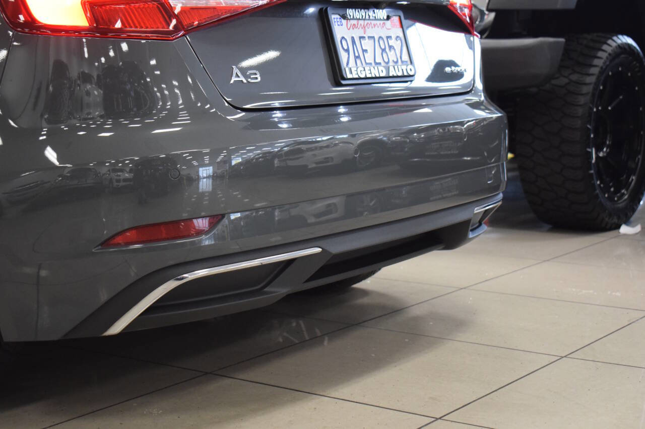 Used 2018 Audi A3 e-tron Premium Plus w/ Technology Package image 19