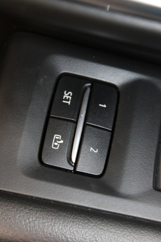 Used 2023 Chevrolet Suburban Premier image 47