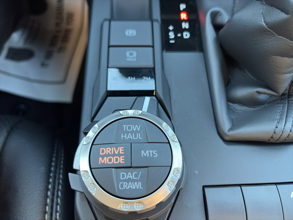 Used 2025 Toyota 4Runner TRD Off-Road image 23