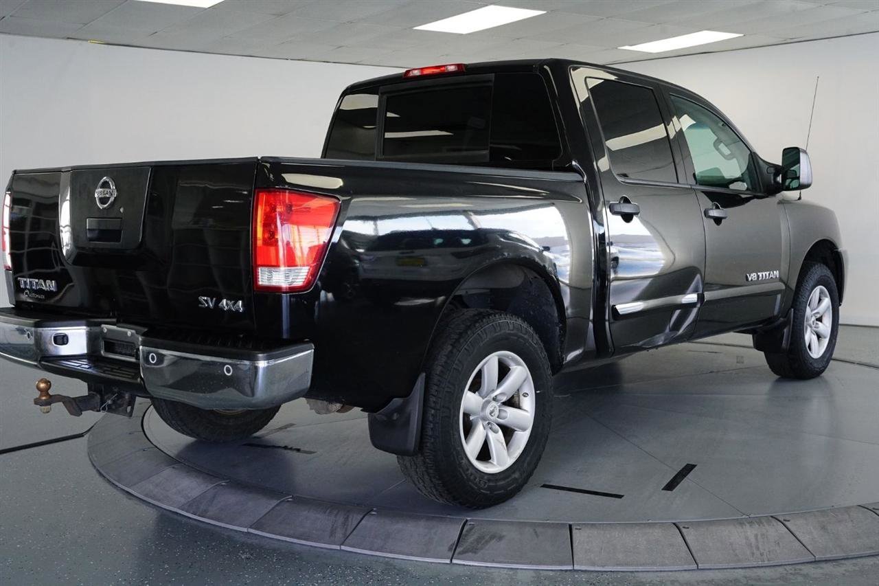 Used 2012 Nissan Titan S image 9