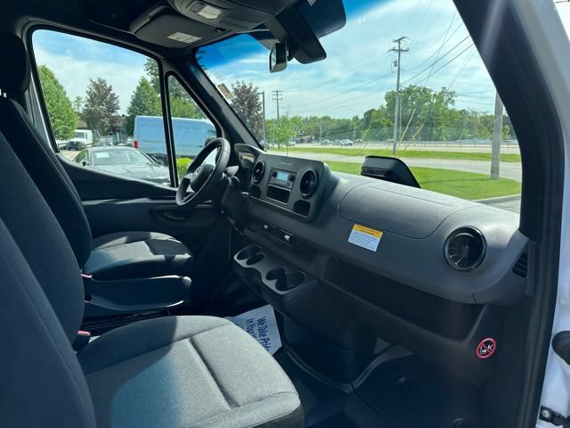 New 2026 Mercedes-Benz Sprinter 2500 image 14