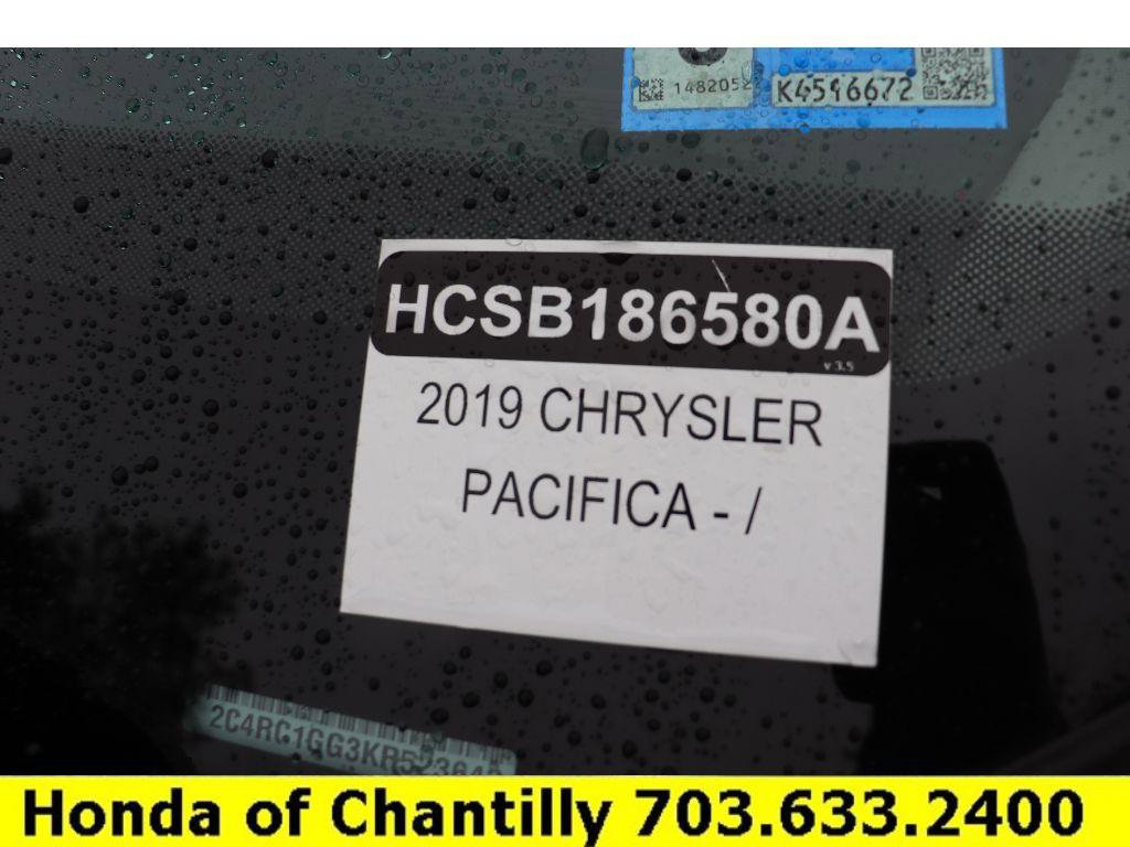 Used 2019 Chrysler Pacifica Limited w/ Advanced Safetytec Group image 34