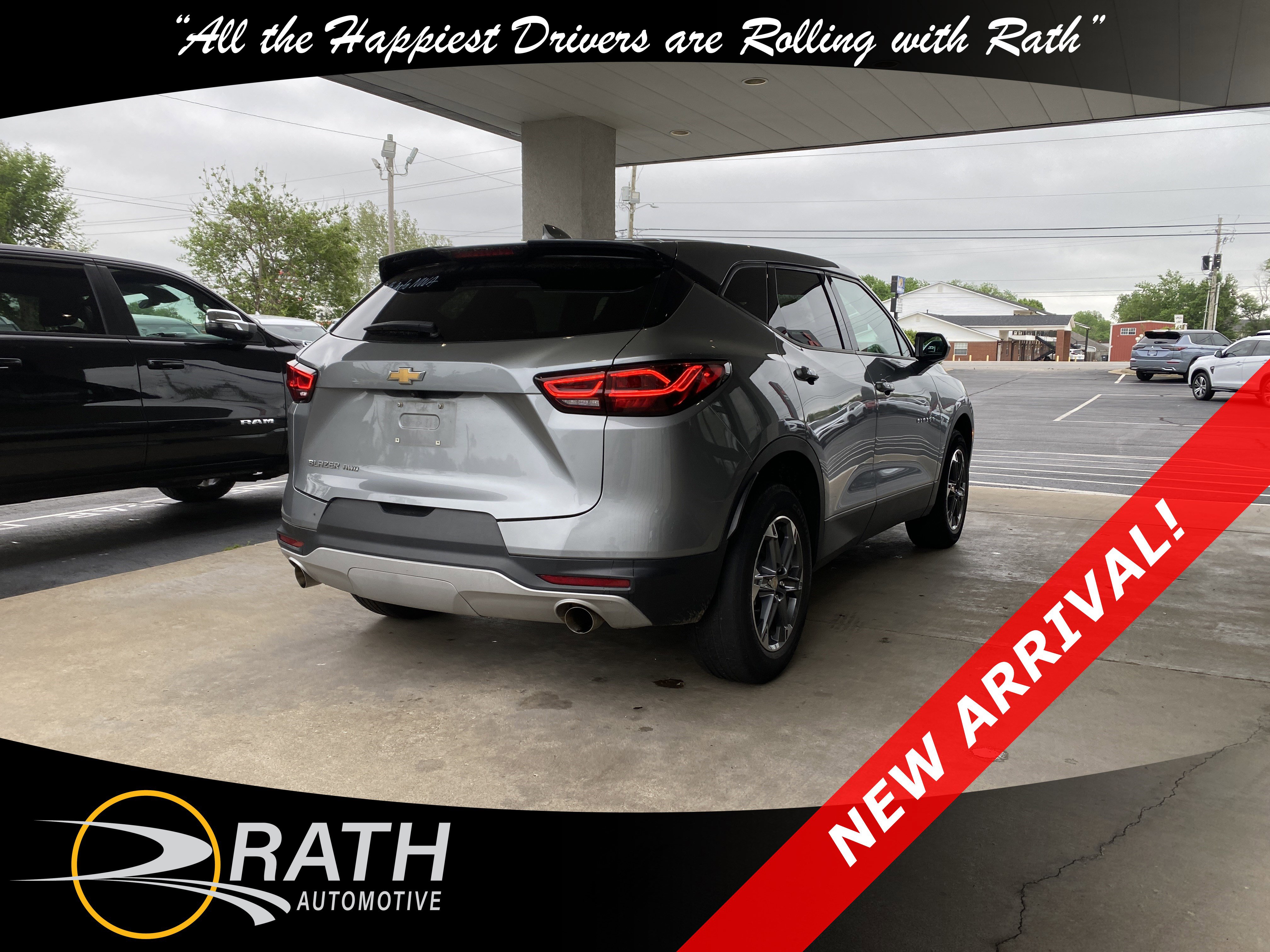 Used 2025 Chevrolet Blazer LT image 9