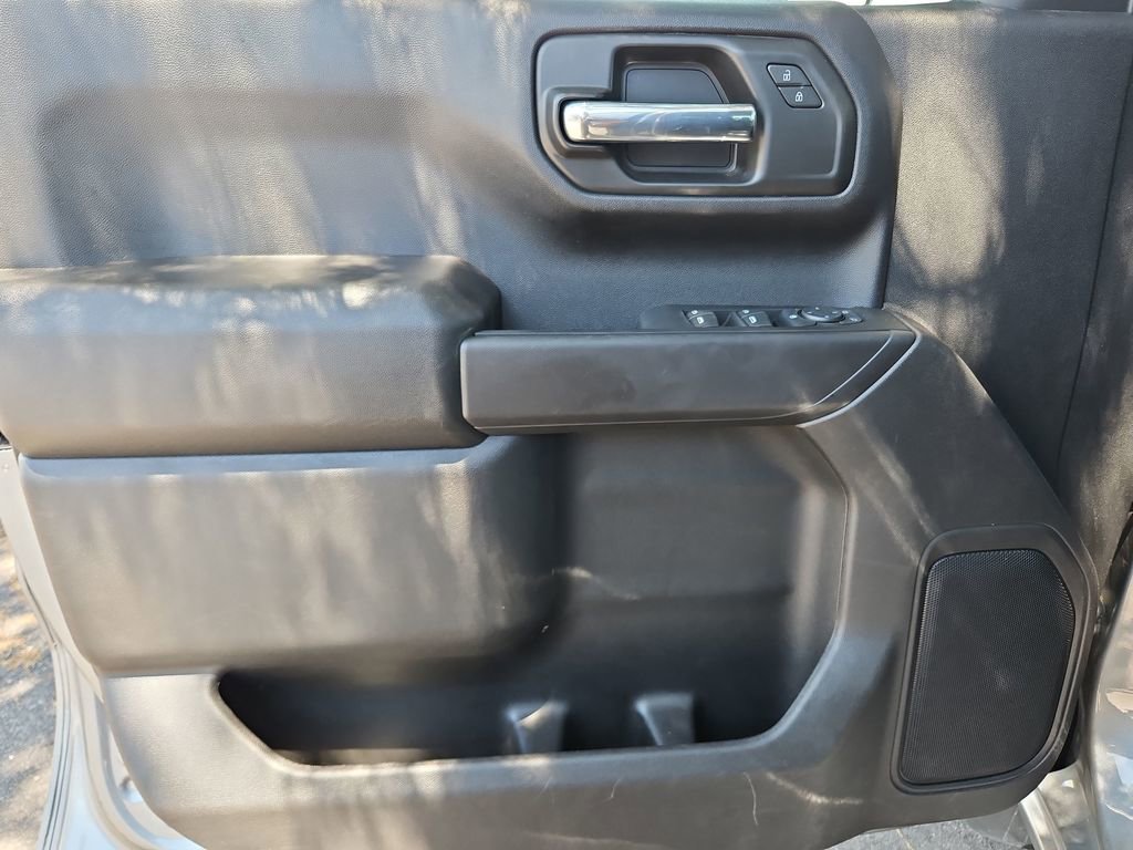 Used 2023 Chevrolet Silverado 1500 Custom w/ LPO, Dark Essentials Package RWD image 21
