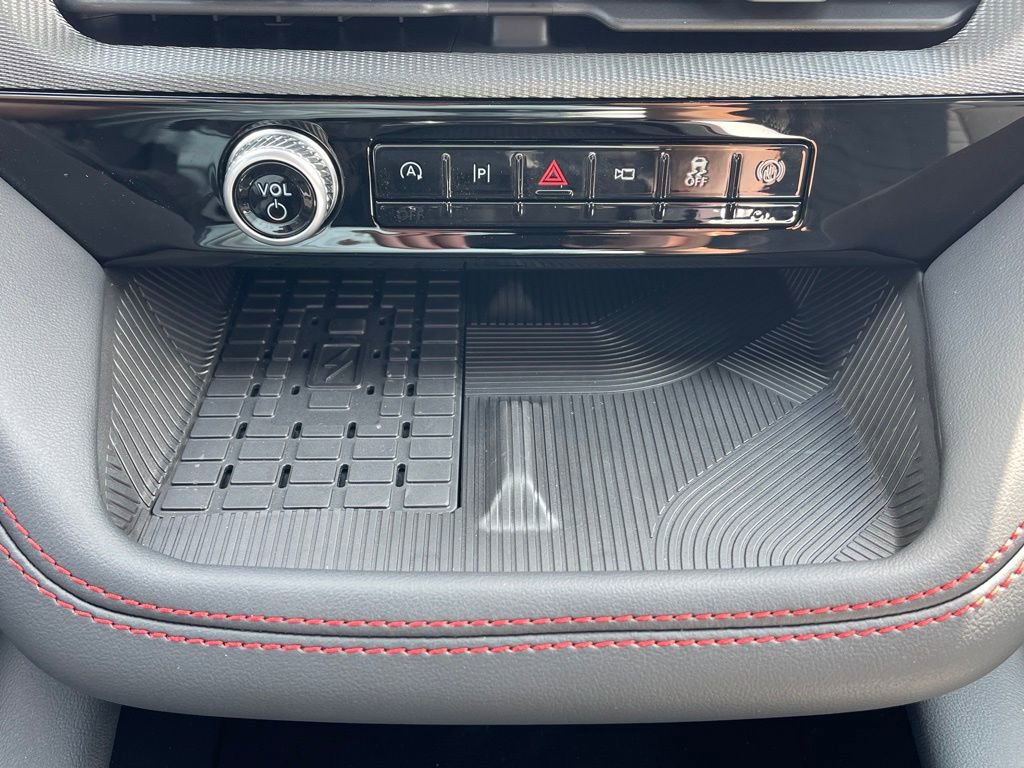 New 2025 Ford Explorer ST-Line w/ Premium Package image 14