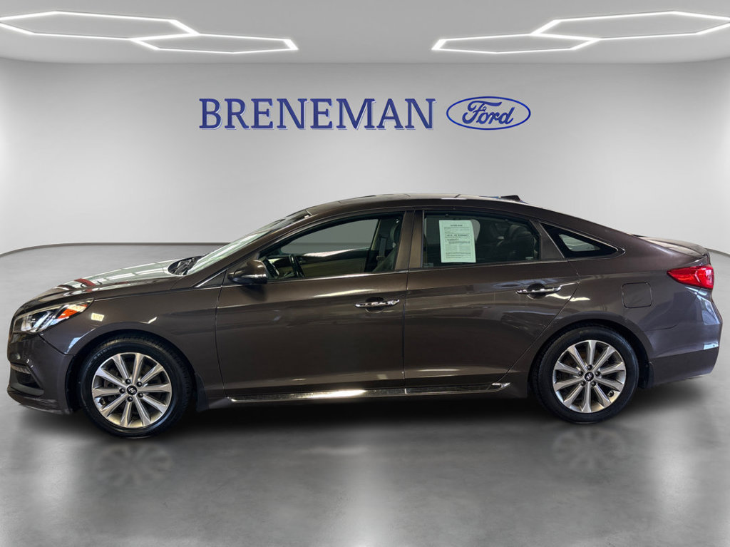 Used 2017 Hyundai Sonata Limited w/ Ultimate Package 04 FWD image 10