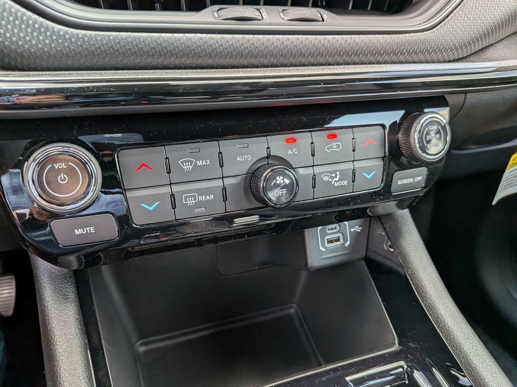 New 2026 Jeep Compass Limited AWD/4WD image 19