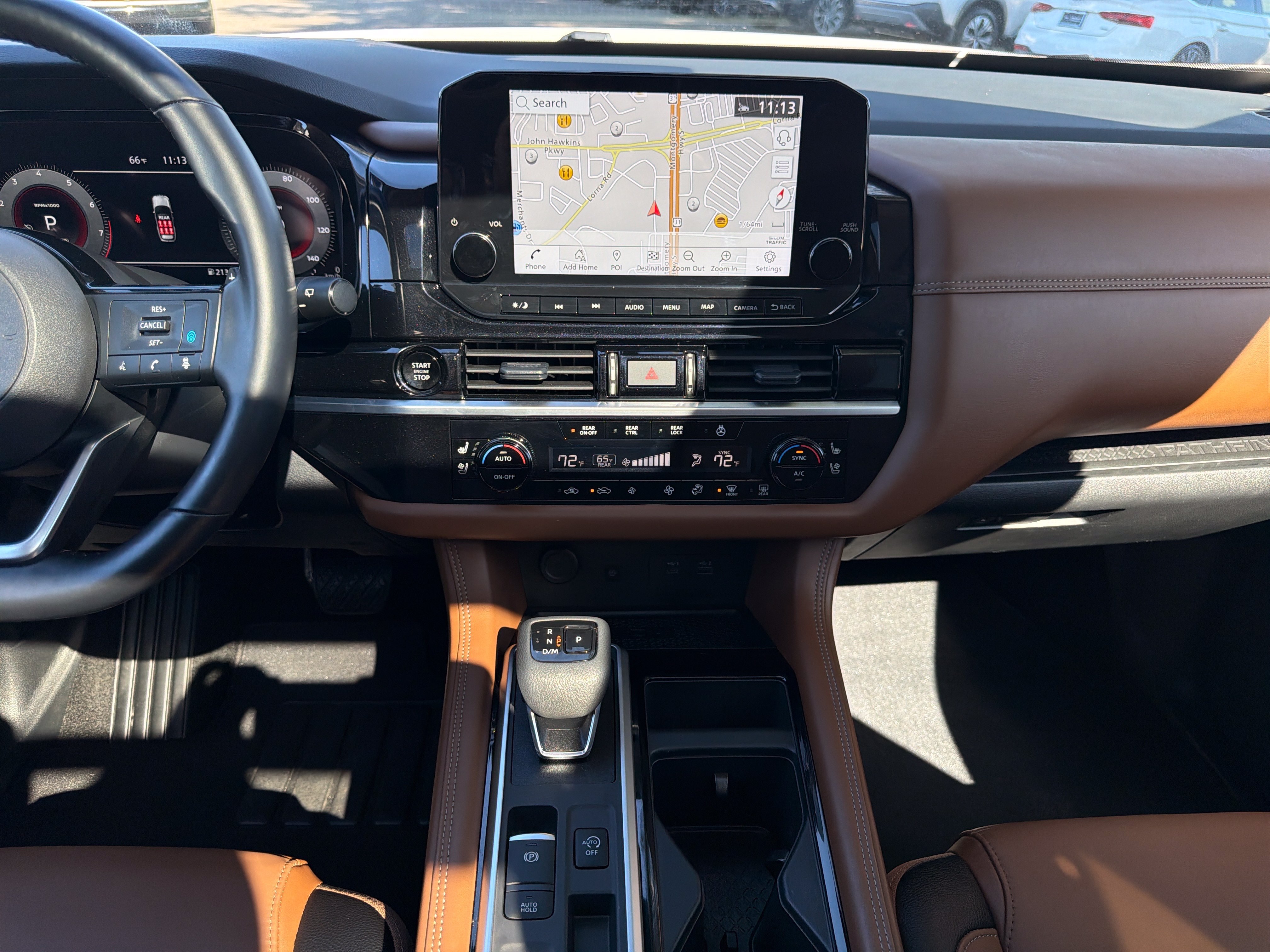 Used 2025 Nissan Pathfinder Platinum w/ Cargo Package FWD image 6