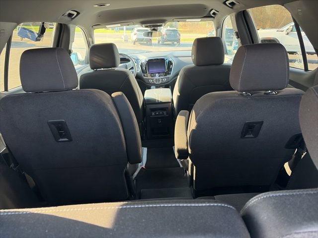 Used 2023 Chevrolet Traverse LT image 8