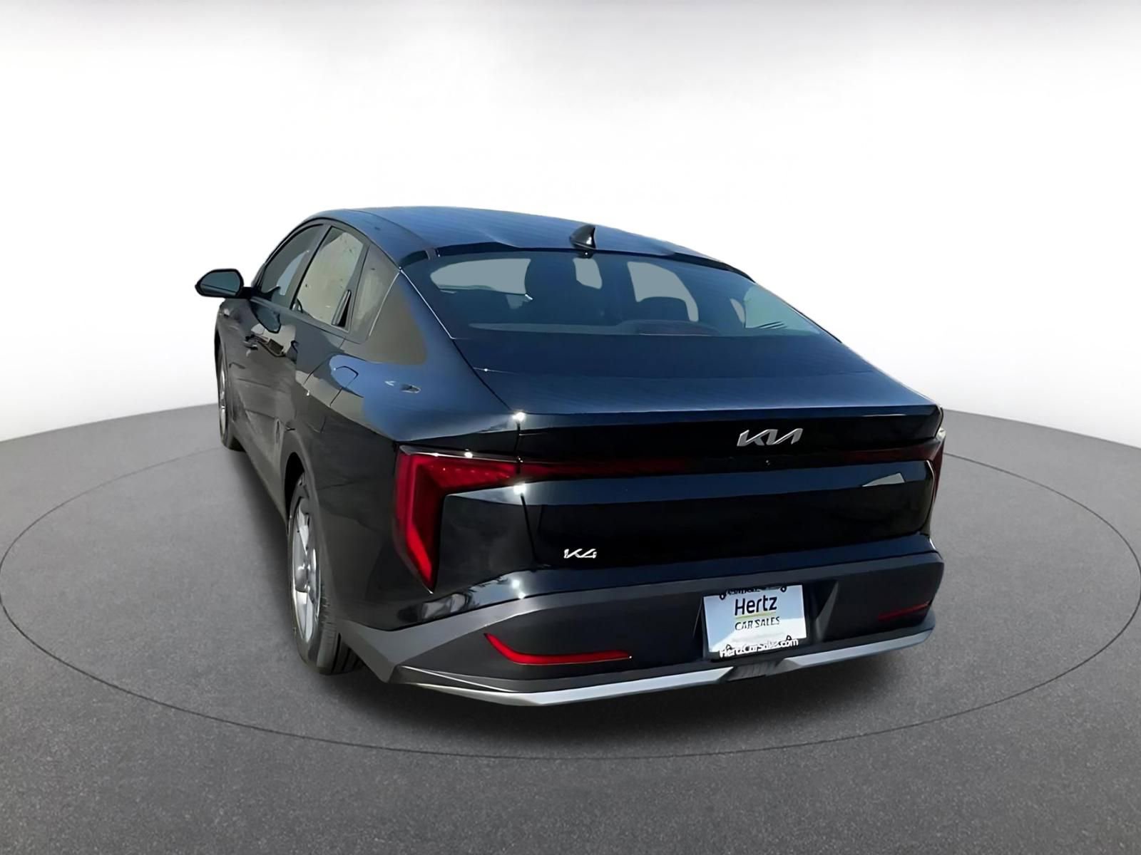 Used 2025 Kia K4 LXS image 11