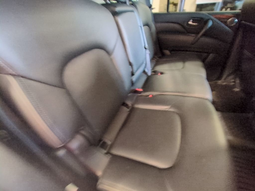 Used 2023 INFINITI QX80 Luxe w/ Cargo Package image 28