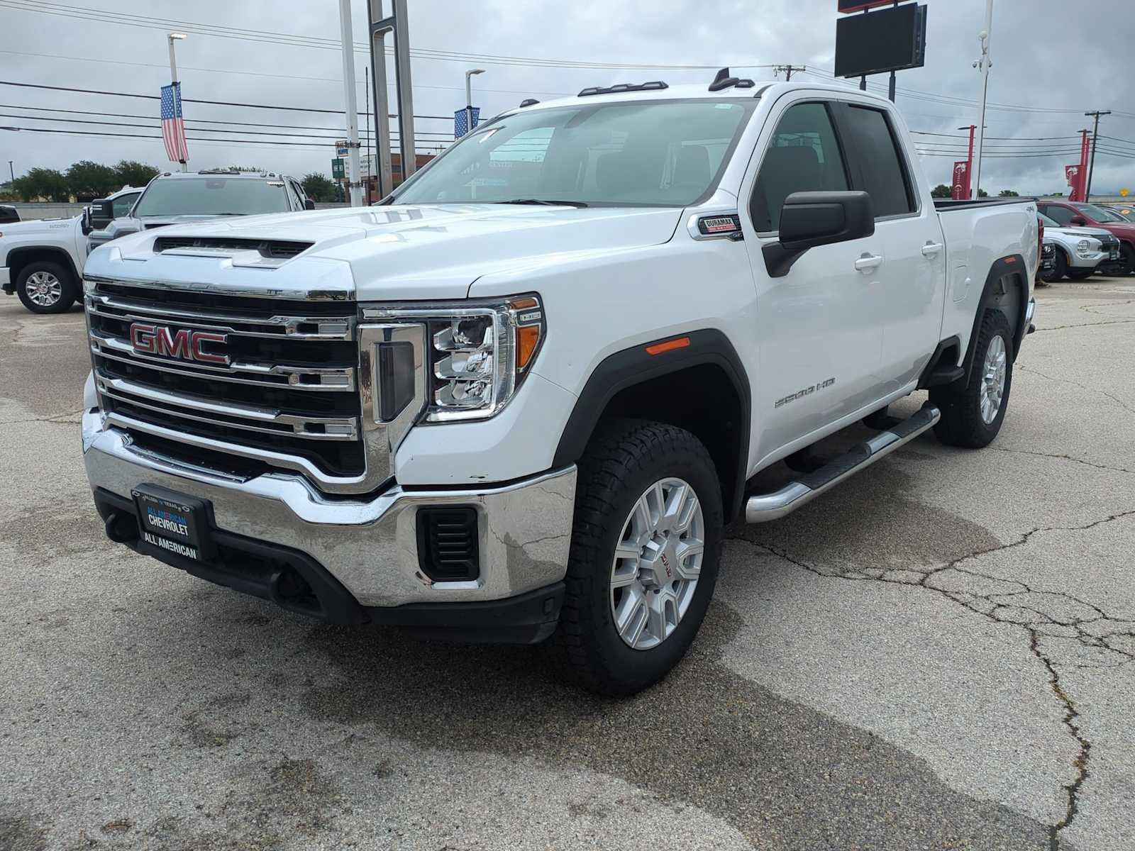 Used 2022 GMC Sierra 2500 SLE w/ Gooseneck/5TH Wheel Package AWD/4WD image 4