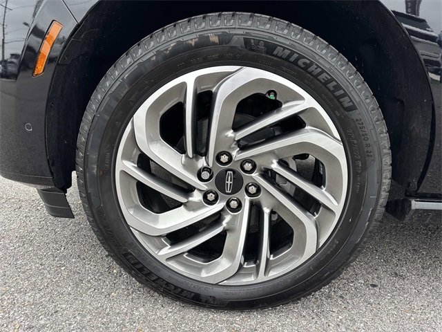 New 2025 Lincoln Navigator L Reserve image 7