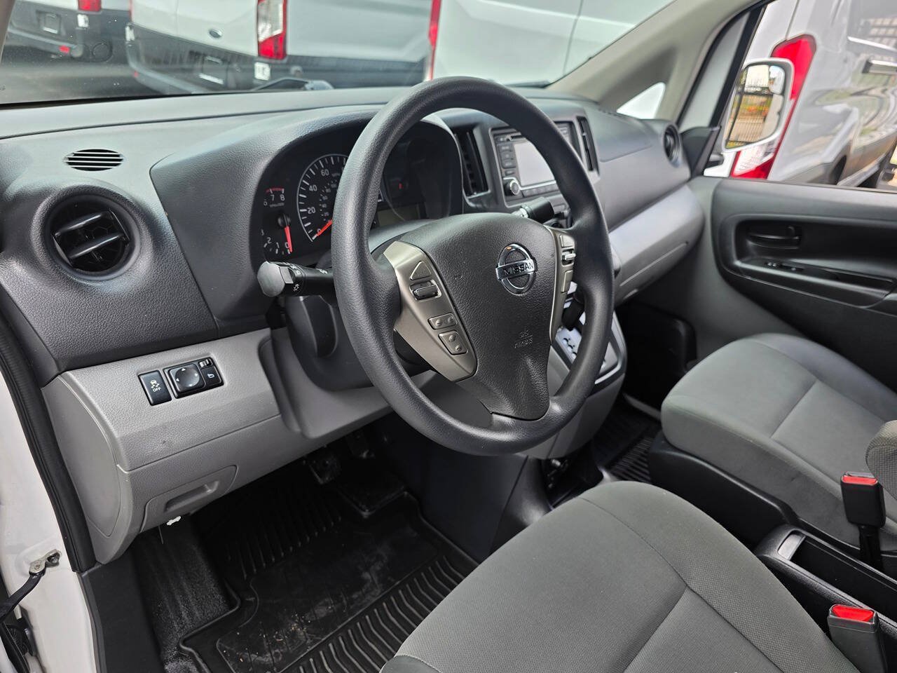 Used 2019 Nissan NV200 SV w/ Back Door Glass Package FWD image 19