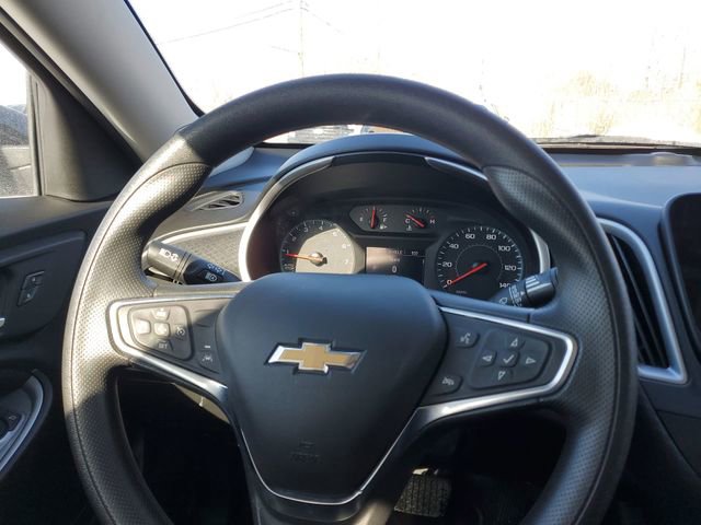 Used 2025 Chevrolet Malibu LT image 11