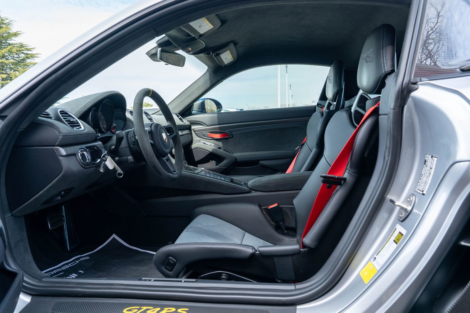 Certified 2025 Porsche 718 Cayman GT4 RS image 26