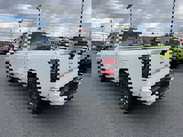 New 2026 Nissan Frontier SV w/ SV Convenience Package image 7